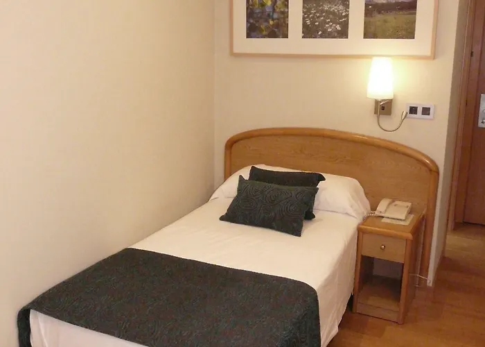 Tanit Hotel